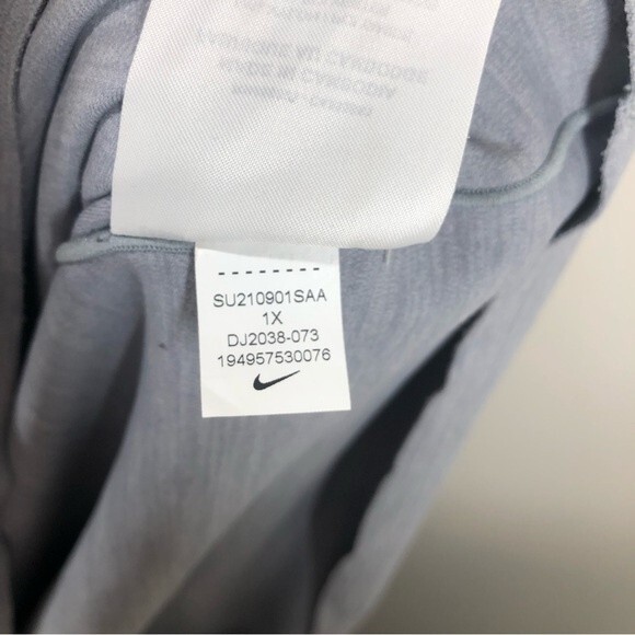 Nike Women's Yoga Luxe Short Sleeve Shirt Top Plus Size 1X DC5257-073 - Picture 6 of 6